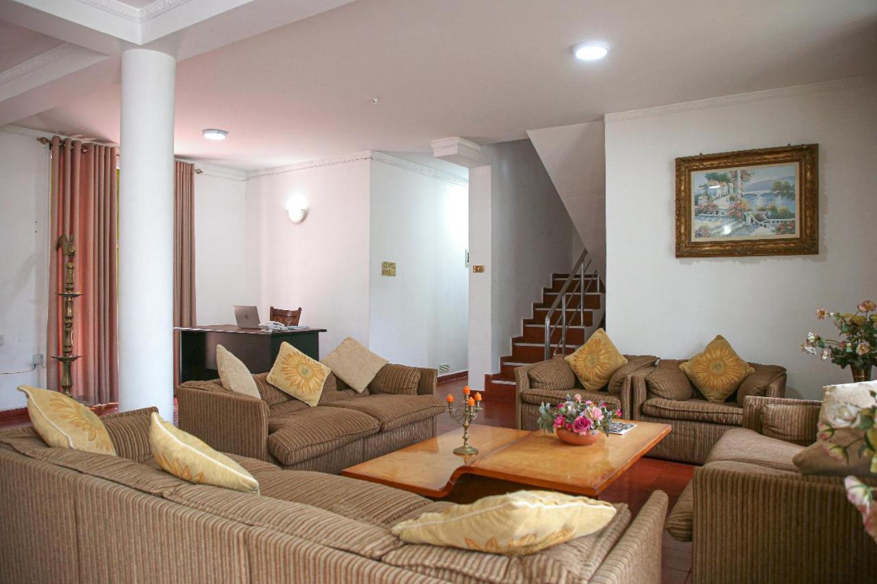 Hanthana Breeze Bungalow Kandy Exterior photo